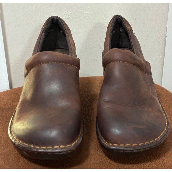 BORN WOMENS BROWN LEATHER SLIP ON CLOGS MULES WEDGE SIZE US 8 EU 39 - Picture 2 of 9
